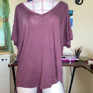 Express purple flowey purple v neck blouse
